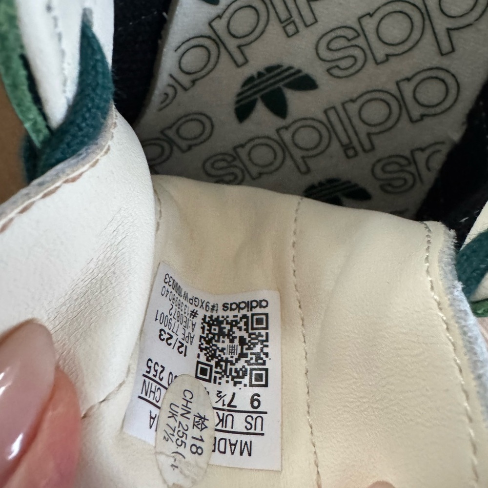 Adidas Collegiate Green Sambas Women’s size 9 - Picture 7 of 16